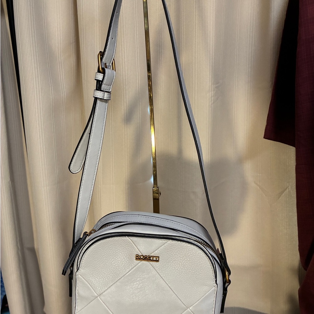 Rosetti White Quilted Dome Crossbody with Gold Logo NWT - Picture 3 of 17